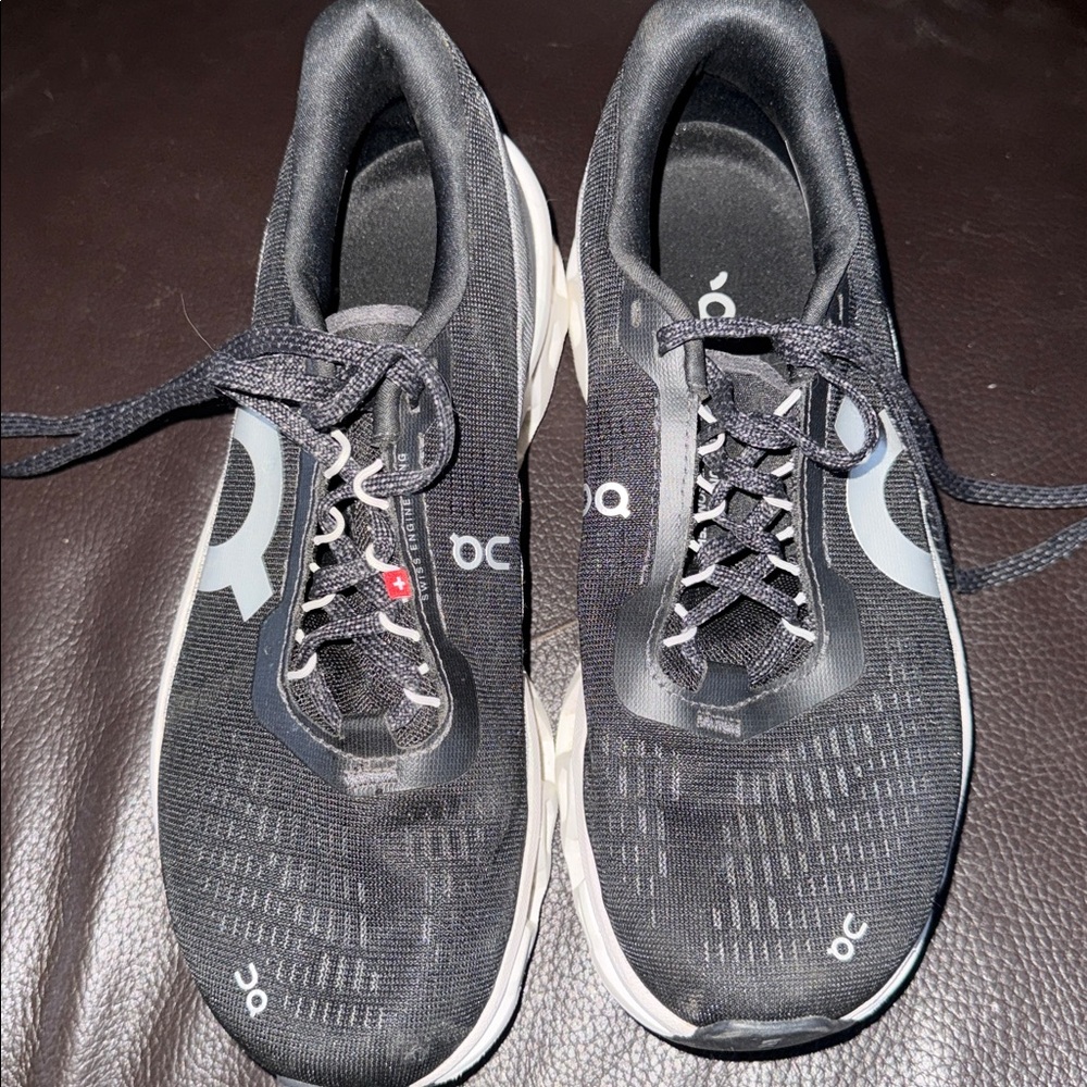 On Cloud monster - image 4